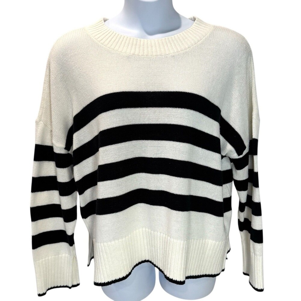 Sonoma Goods Women’s Plus Size 0X (14W) Black & Cream Striped Crew Neck Sweater